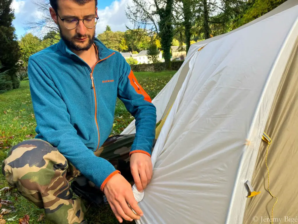 Accroche de la porte de la tente Big Agnes Tiger Wall UL2.