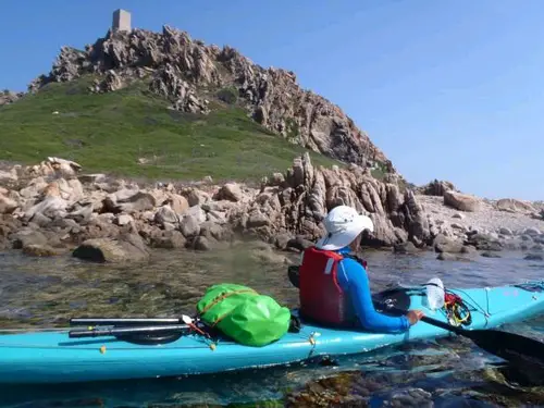 A la porte du golfe d'Ajaccio en kayak de mer en Corse