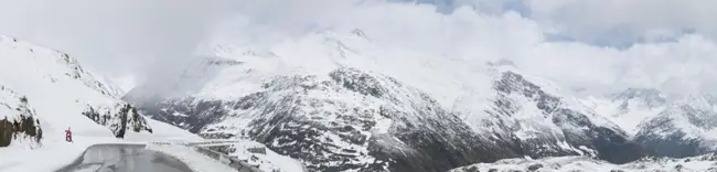 Arrivés au Grimselpass (Suisse)