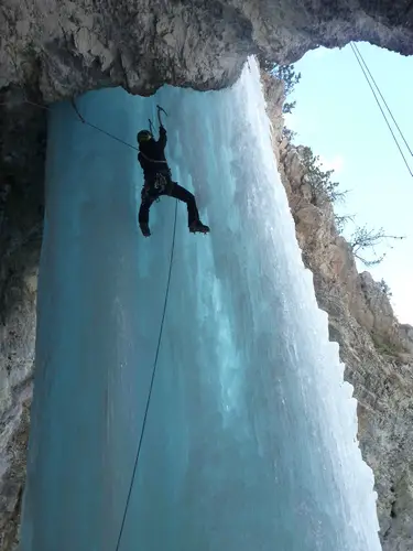 Benji s'arrache pour cette jolie ligne physique lors du séjour Alpinisme à Ceillac