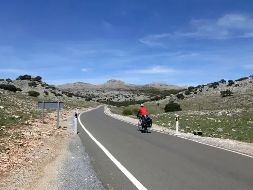 Montée à Ronda! durant notre voyage à vélo en Andalousie