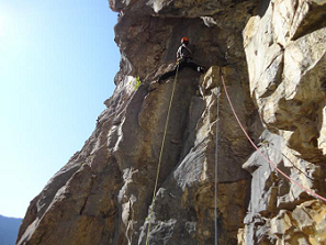 Progression dans Edelweiss voie d'escalade à Ordessa