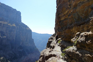 La terrasse de l'Edelweiss. Escalade à Ordesa