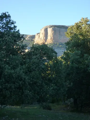 L'objectif du jour, il y aura de la place pour tout le monde durant notre trip Escalade à Vilanova de Meià