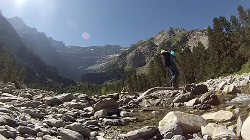 Retour après mon vol en wingsuit au cirque de Gavarnie