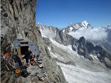 L'Intégrale de Peuterey Course d'alpinisme Alpes