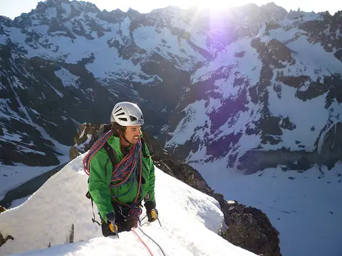 A la sortie du couloir Deweze, le champ de vison prend le large. - 2012 - CP. Florian DESJOUIS sur le glacier noir