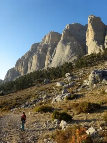 Les splendides parois du Dedegol lors du séjour Escalade grande voie en Turquie