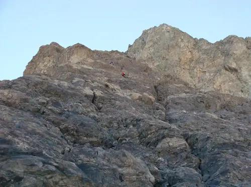 Un guide et son client en direction du Grand Pic rencontre durant notre traversée des arêtes de la Meije