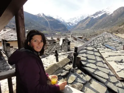 Balcon avec vue dans le Val d'Aoste, on ne s'en lasse pas 