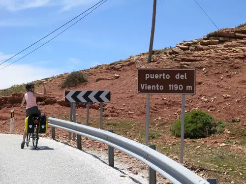 Sommet « d'El Puerto del Viento » durant notre voyage à vélo en Andalousie