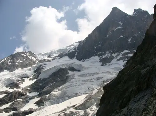 Grand Pic de la Meije et de son glacier lors de la traversée des arêtes de la Meije