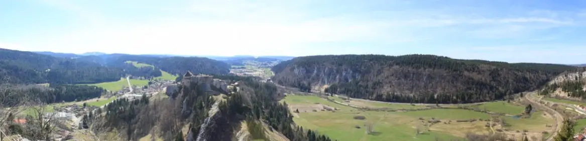 cluse et mijoux-château de joux - avril 2011- www.partir-en-vtt.com - traversée du massif Jurassien