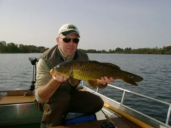 Carpe prise en nymphe par Fred d'EUROPECHE 34-réservoir Lac de la landie