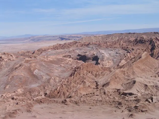 La vallee de la mort lors de la traversée dans le désert d'Atacama au Chili 